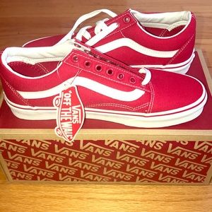 Vans Shoes - ❤️‼️SOLD‼️❤️ NWT Vans Old Skool Vans Shoes - ❤️‼️SOLD‼️❤️ NWT Vans Old Skool